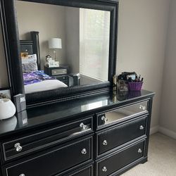 Bedroom Set 