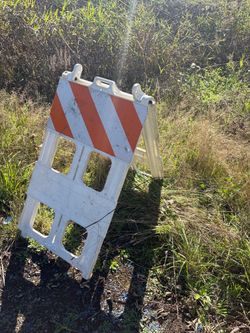Plastic Road Construction Barricade