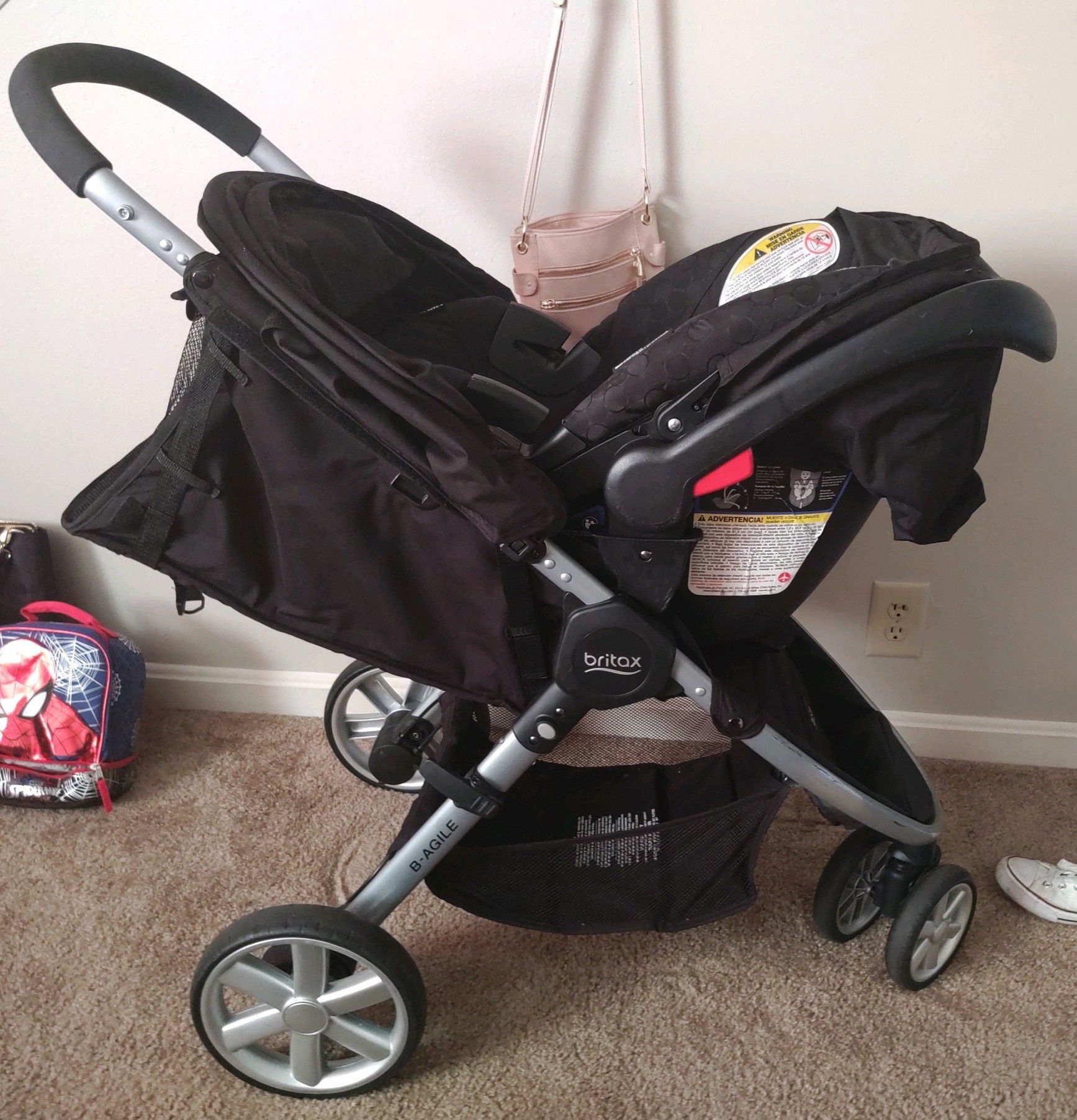 Britax B Safe 35 Elite Travel System