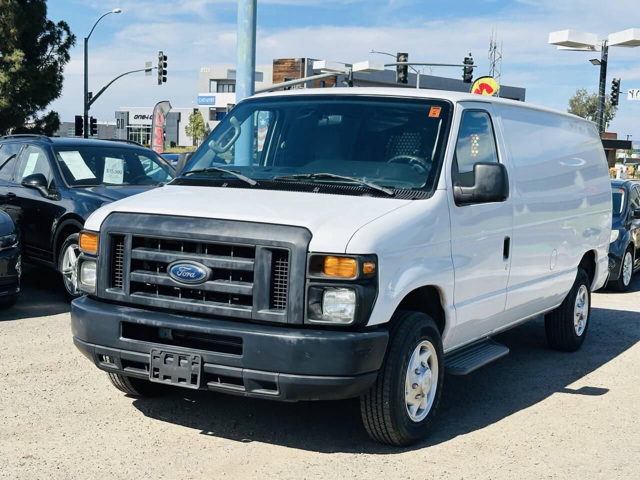 2013 Ford E-150