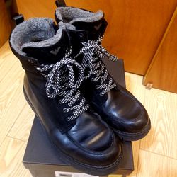 Armani Jeans Mens Boots Size 10 for Sale in Queens, NY - OfferUp