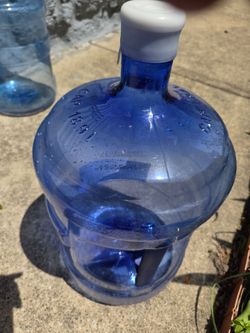 5 GALLON WATER JUG