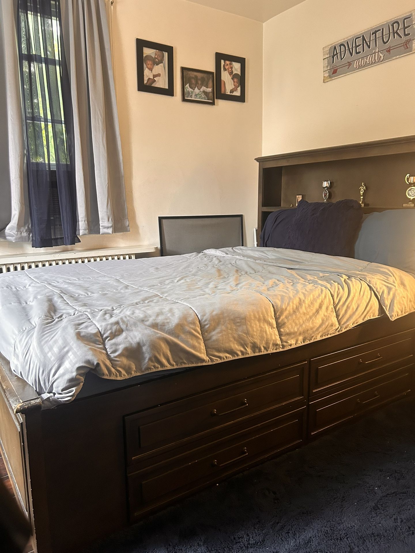 Raymore And Flanagan Bedroom Set