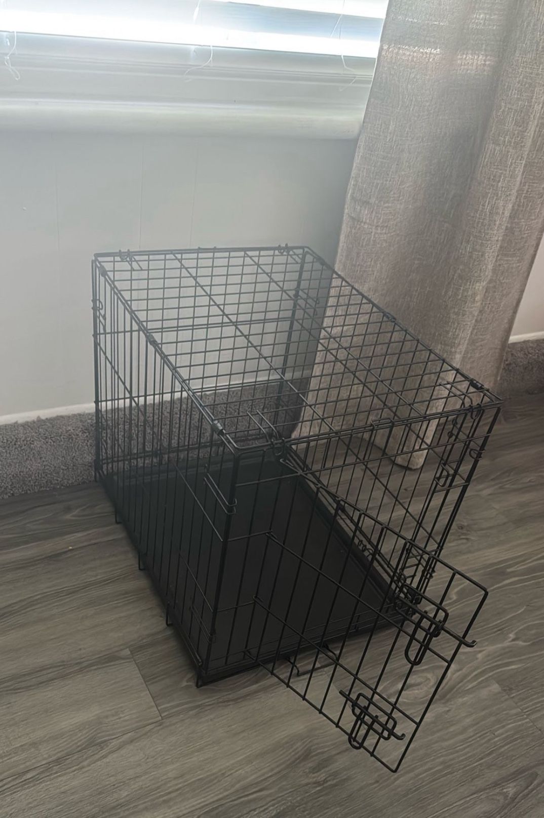Small/medium Dog crate