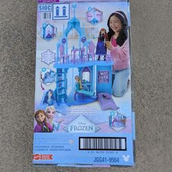 ELSA'S FROZEN ICE PALACE