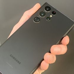 Samsung Galaxy S22 Ultra  Black 512gb Unlocked 