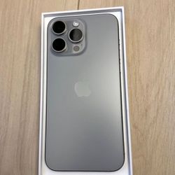 iPhone 15 Pro Max 5g.   Unlocked 