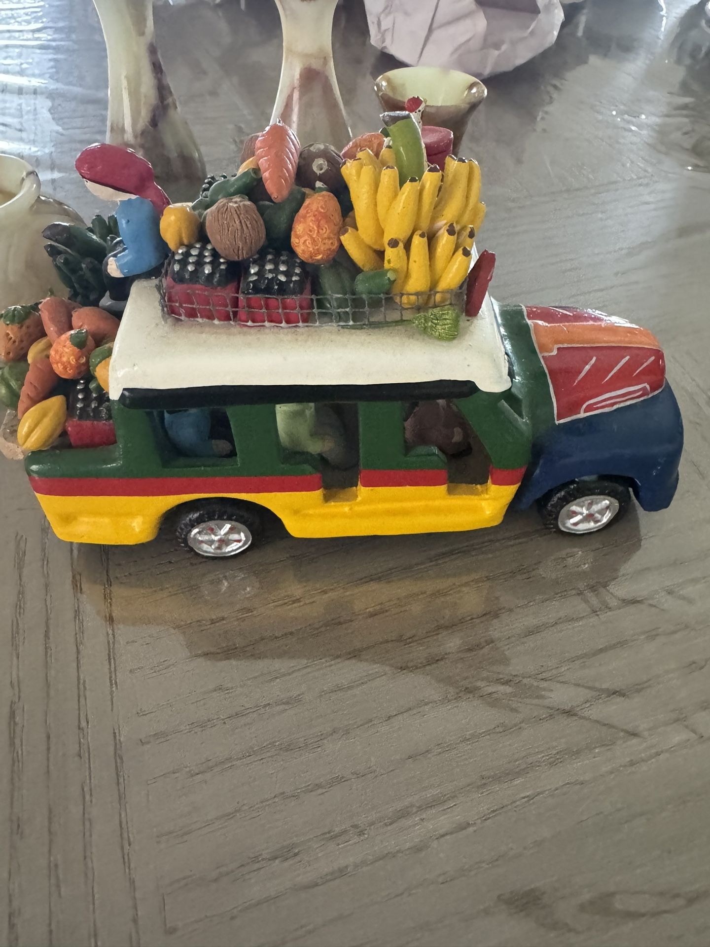 Souvenir Metallic Bus. Peru