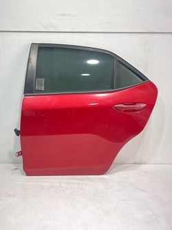 (6498) 14-19 Toyota Corolla Left Rear Door 2014 2015 2016 2017 2018 2019