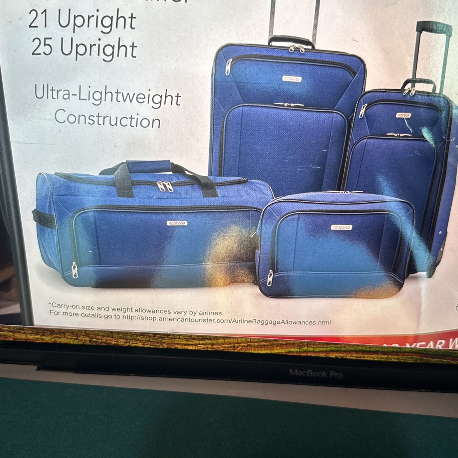 AMERICAN TOURISTER LUGGAGE NEW 