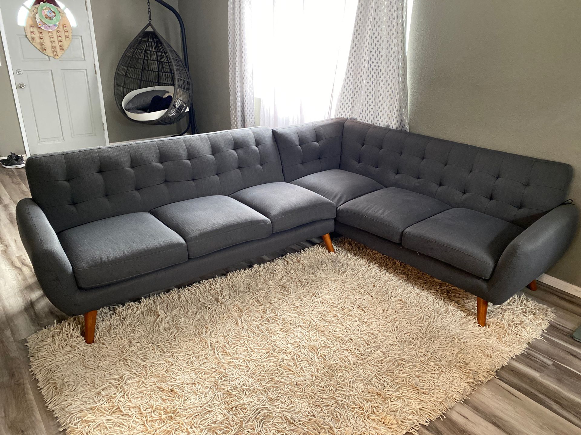 Sectional couch