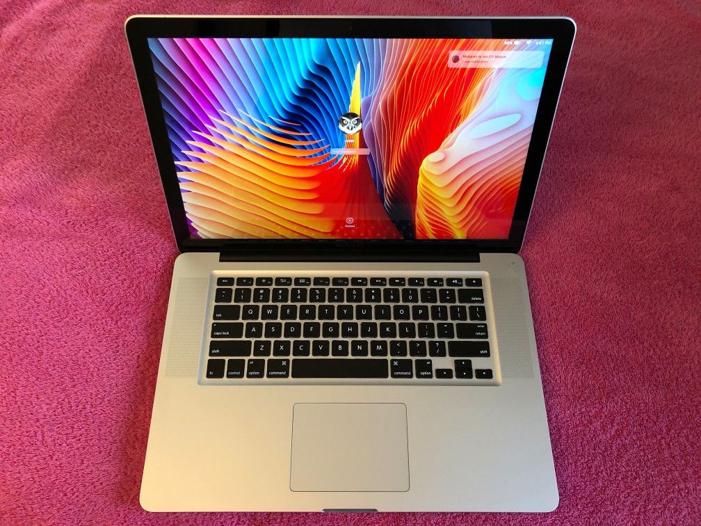 Mid 2012 15" MacBook Pro with New Samsung 860 EVO 500 GB SSD. Tested and works flawless.