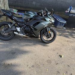 2025 Kawasaki Ninja Ex650 ABS Sport