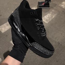 Jordan 3 Black Cat