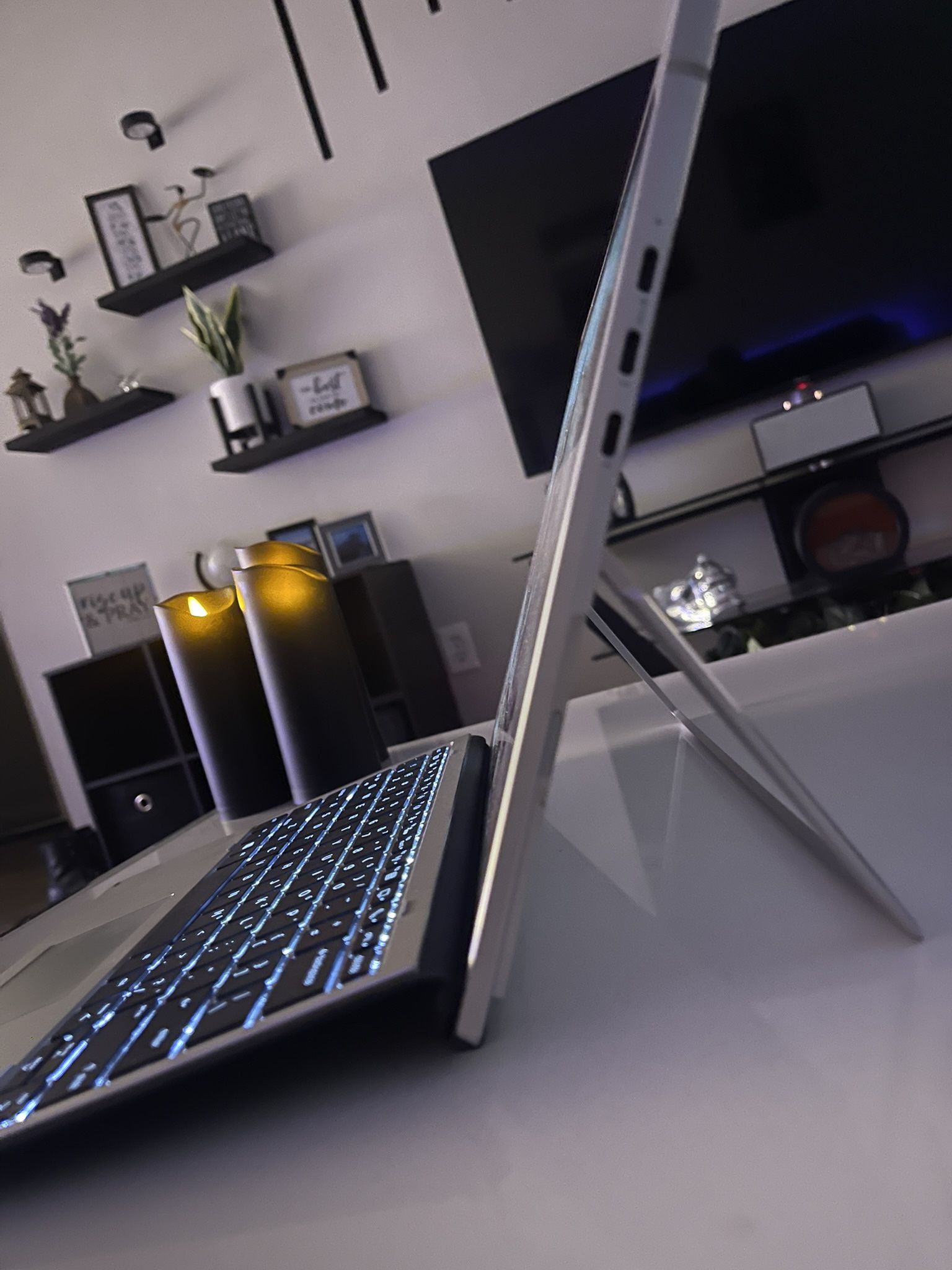 Slim HP Laptop + Detachable Keyboard 