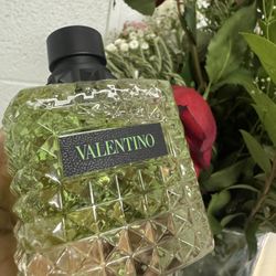 Perfume - Donna Born in Roma Green Stravaganza Eau de Parfum