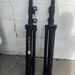 On- Stage Stands 