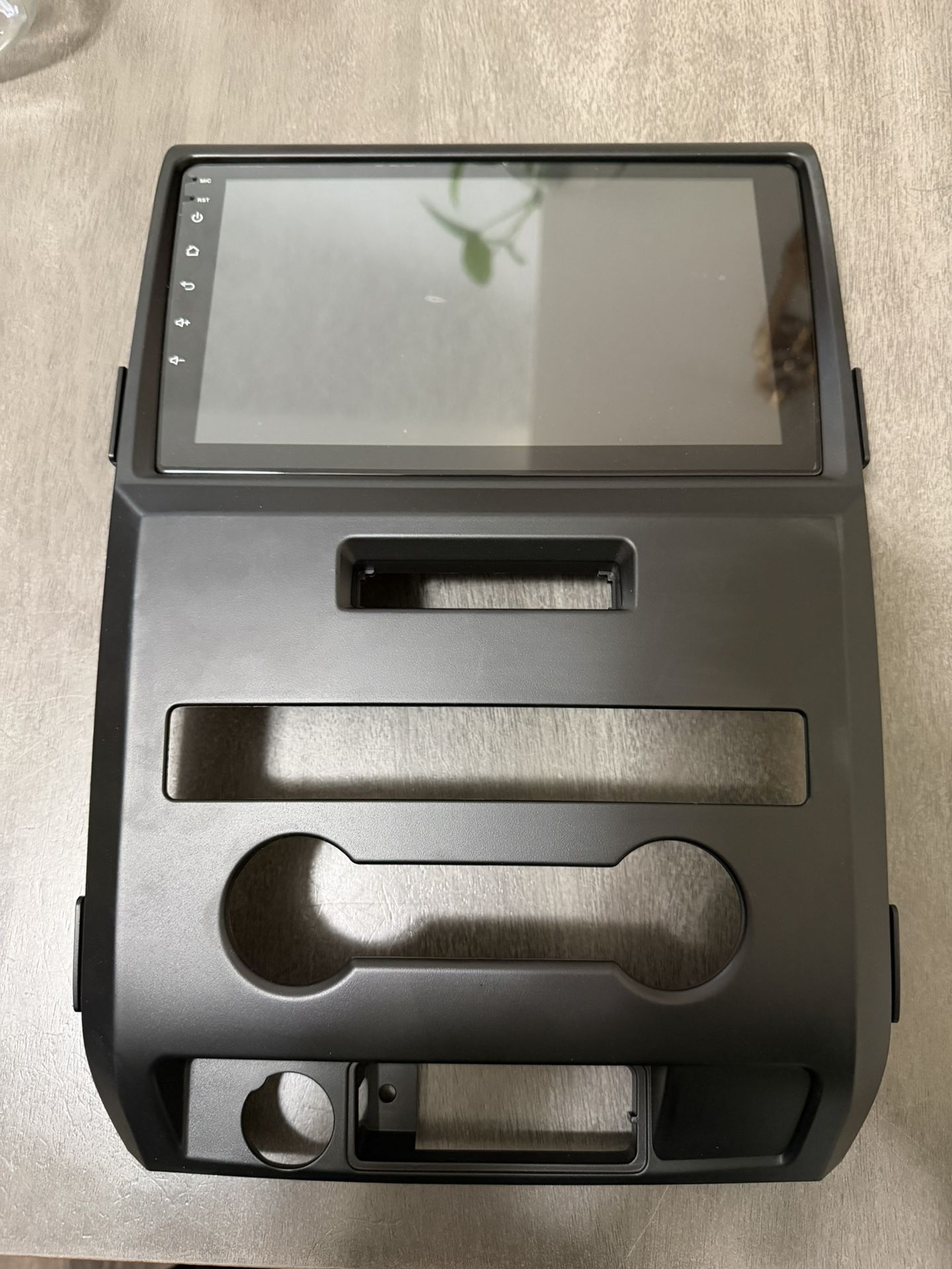 2009-2013 Ford F-150 Stereo