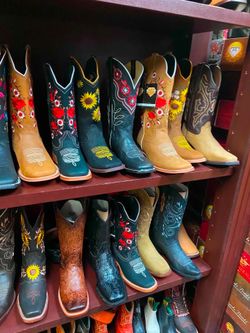 Botas vaqueras de piel para mujer