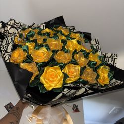 Flower Bouquet 💐 With Crown 👑 