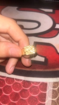 Gold nugget ring