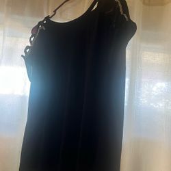 Large Black Top