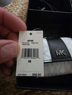 Michael Kors Airpod case