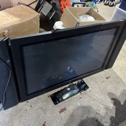 HP 42” TV 