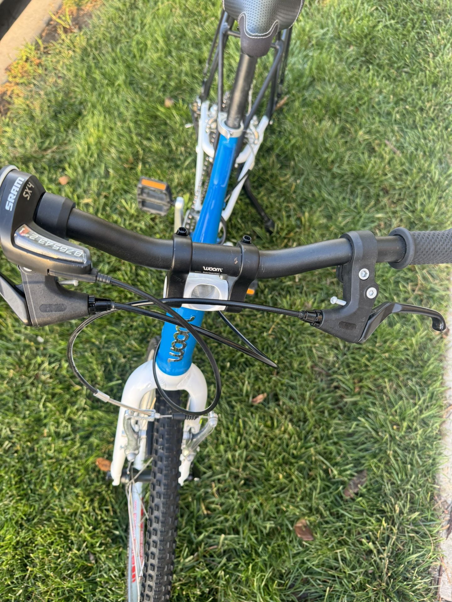 Kids Woom 4 Bike With Accessories