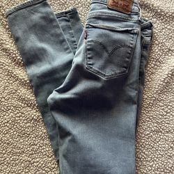 Womens Levi’s Skinny Jeans