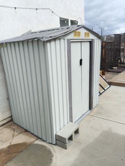 Outdoor Metal Storage Shed 45"x70"x70"