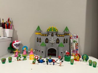 ALL $20 Super Mario Toy Bundle – Bowser’s Castle, Figures & Mario Karts