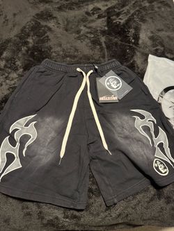 hellstar shorts size Xl