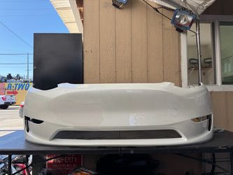 2020 2021 2022 2022 2024 TESLA MODEL Y FRONT BUMPER COVER OEM USED