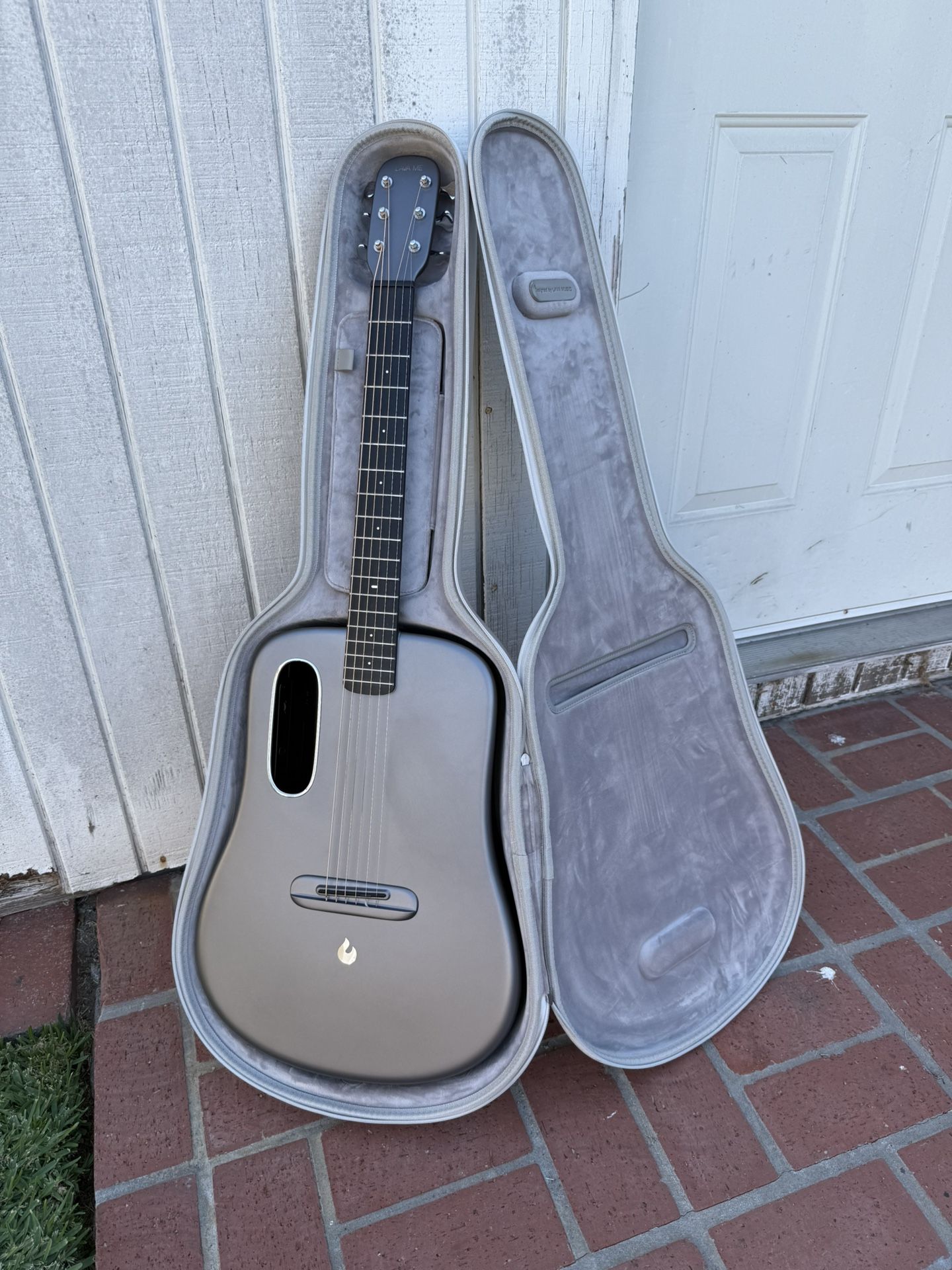 LAVA ME Guitar 3 Space Grey