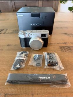 Fujifilm X100V