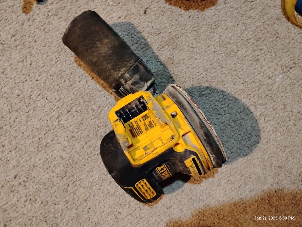 DeWalt Tools Take All