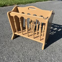 Solid Wood Magazine Holder