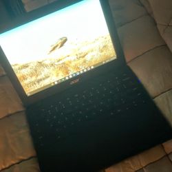 Chromebook C871