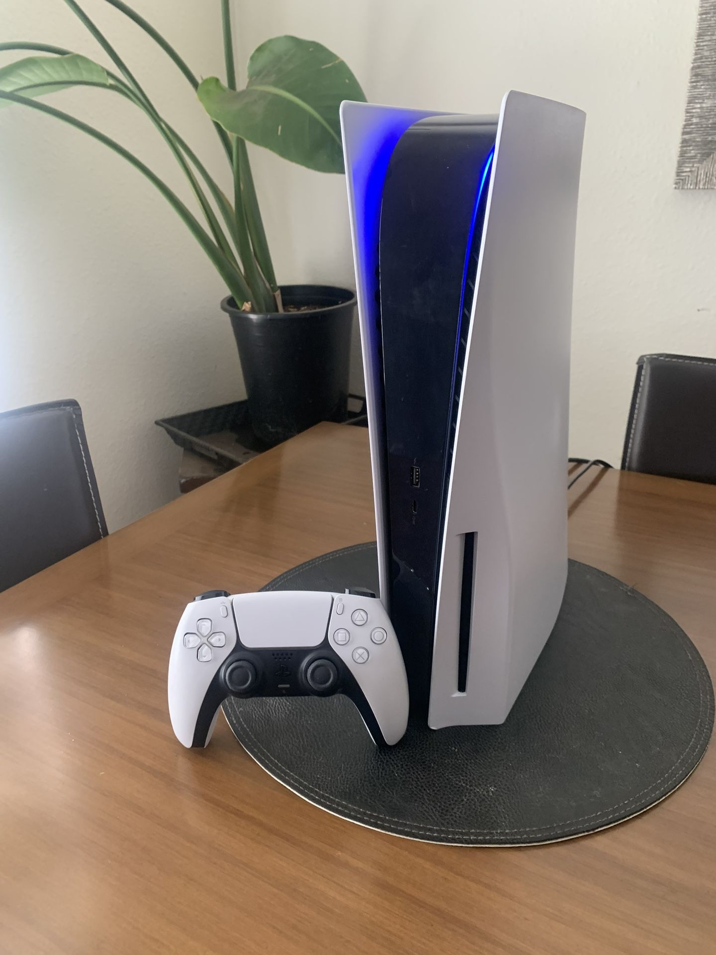 Sony Play Station 5 PS5 Disc Edition