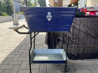 Outdoor Cooler Cart 