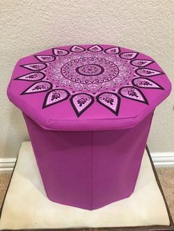 Folding ottoman size 12”x 12” x 12”