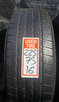 Tires 225/75/16 michelin