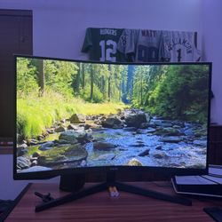 SAMSUNG 32" Odyssey G5 Monitor 