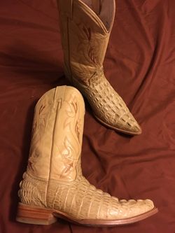 Cowboy leather boots Color tan size 11