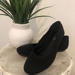 Women’s Flats