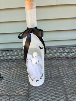 Bottle of boos light up display ex cond