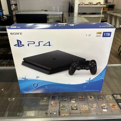 FOR TRADE! PS4 1TB slim