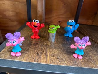 Sesame Street Mini Figures Set of 5