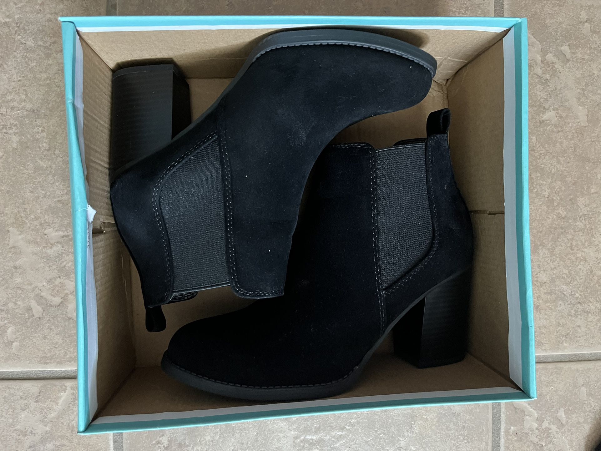 Black Booties 6.5